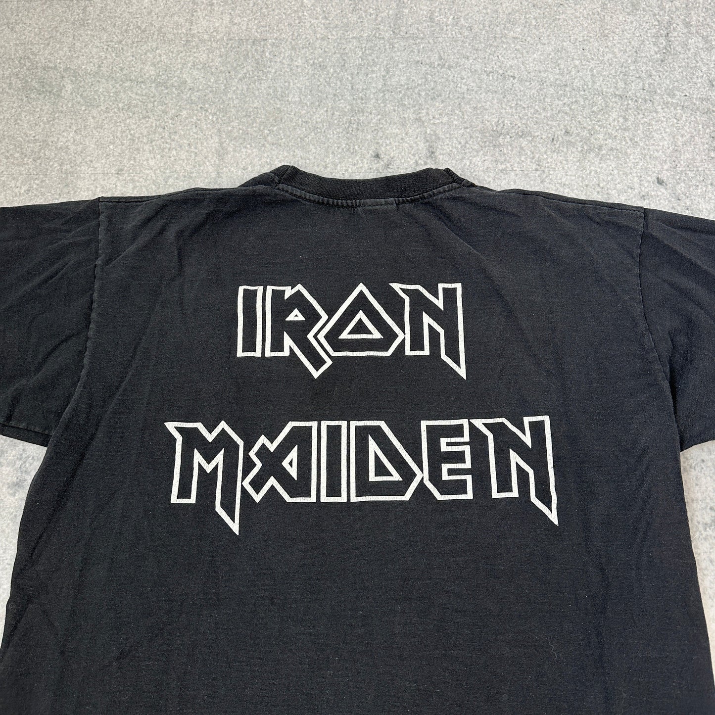 Fruit Of The Loom Iron Maiden – The Trooper T-Shirt Schwarz (M)