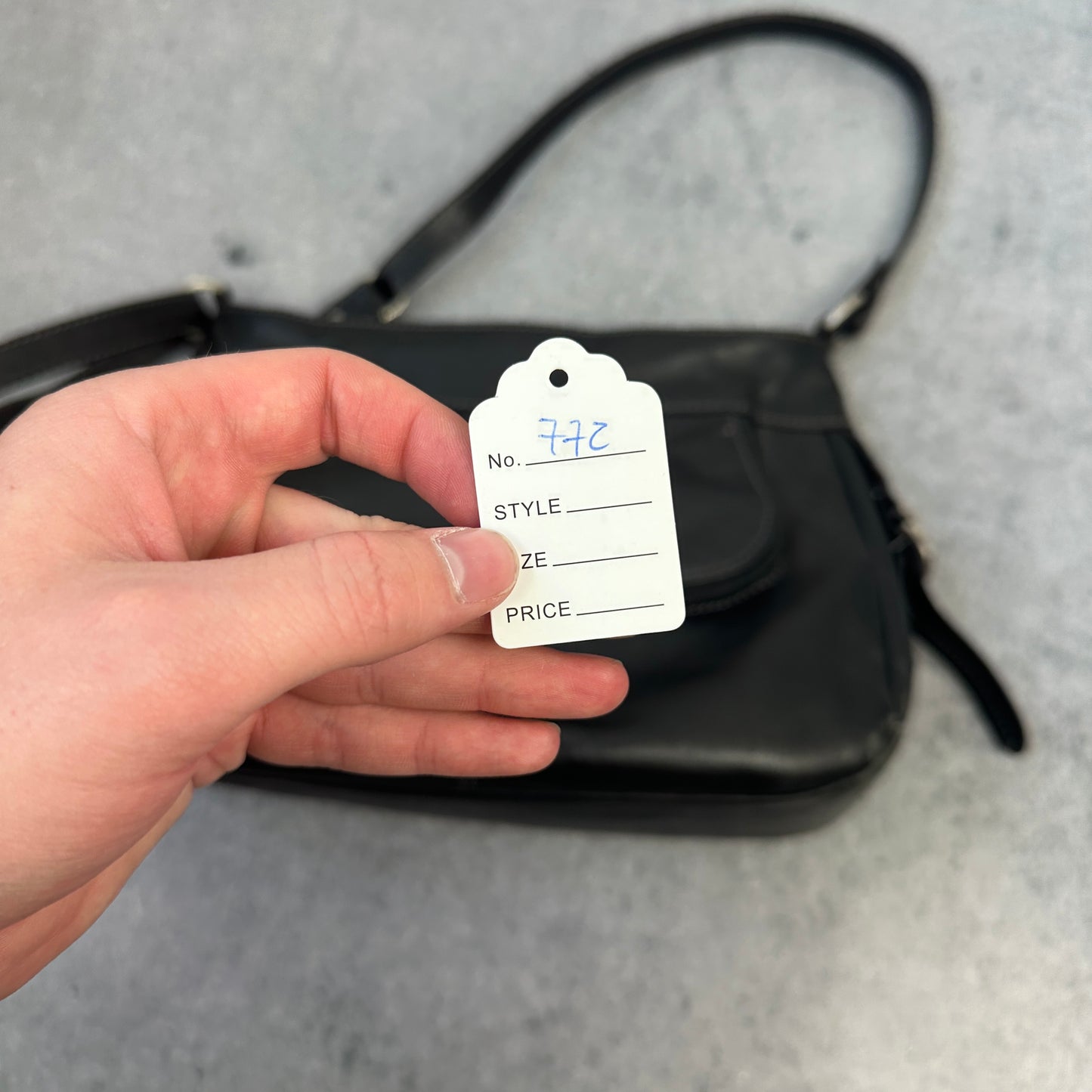 Schwarze Handtasche