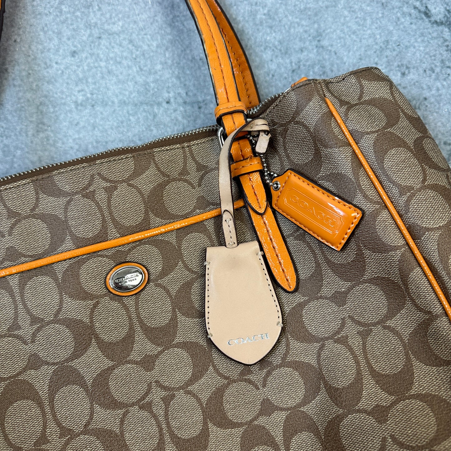 Vintage Coach Monogram Handtasche