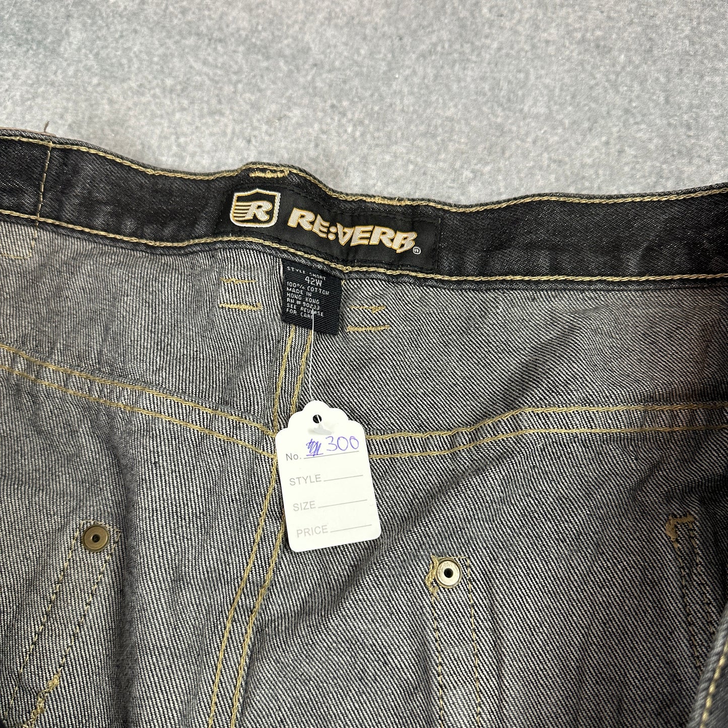 Vintage Reverb Baggy Shorts / Jorts (W42)