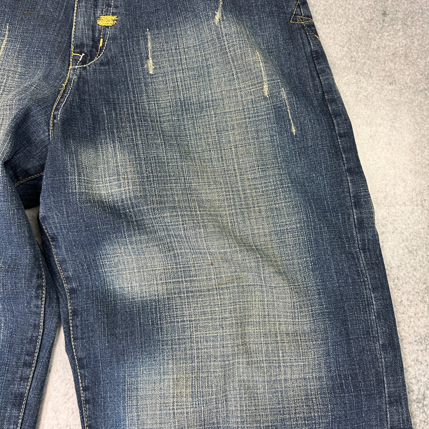 Vintage Refuse Shorts / Jorts (38)
