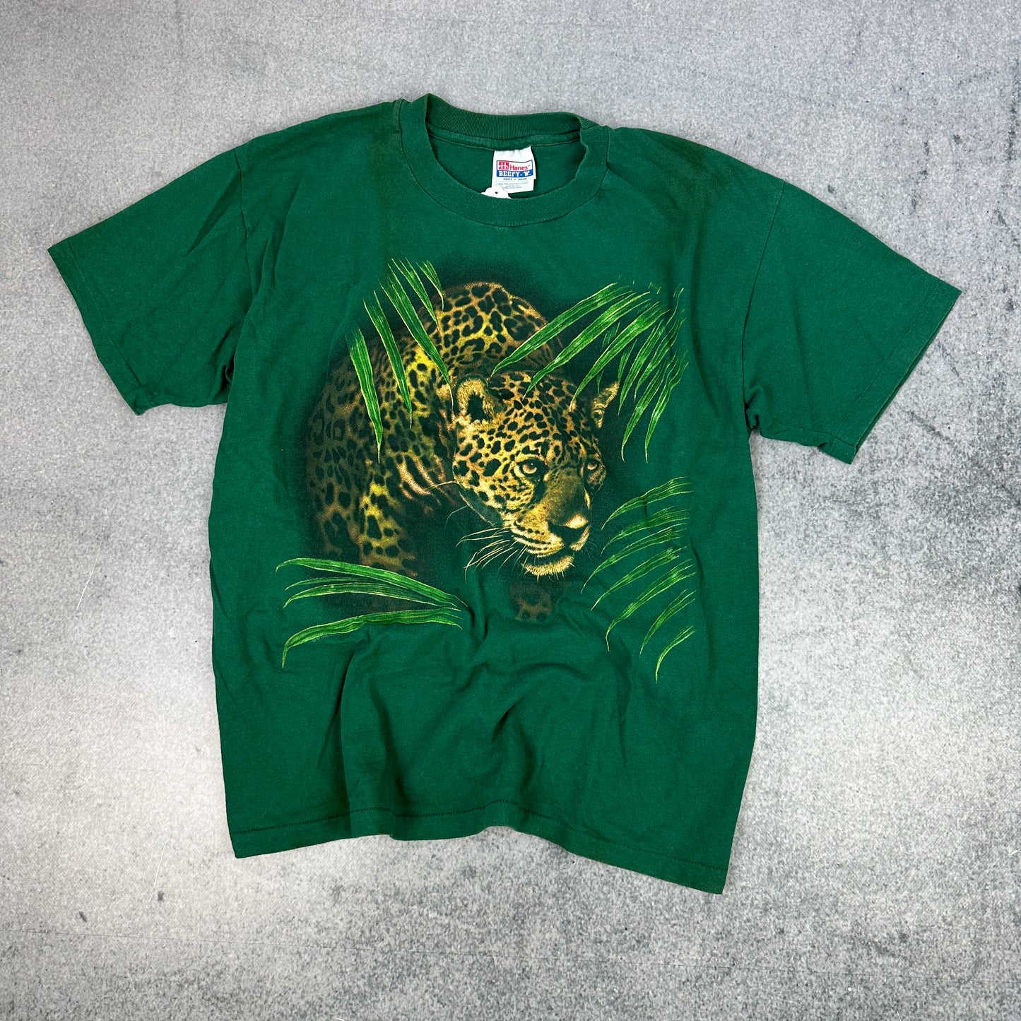 Vintage 90s Hanes Jungle T-Shirt (L)