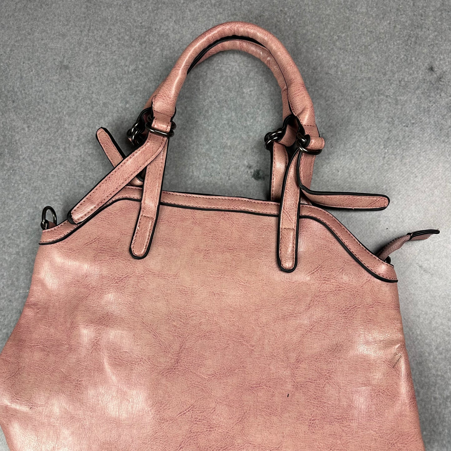 Rosa Y2K Handtasche