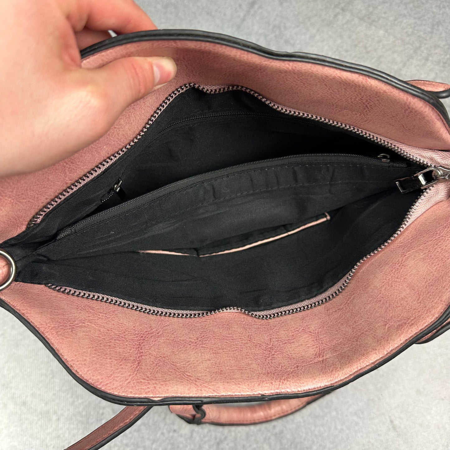 Rosa Y2K Handtasche
