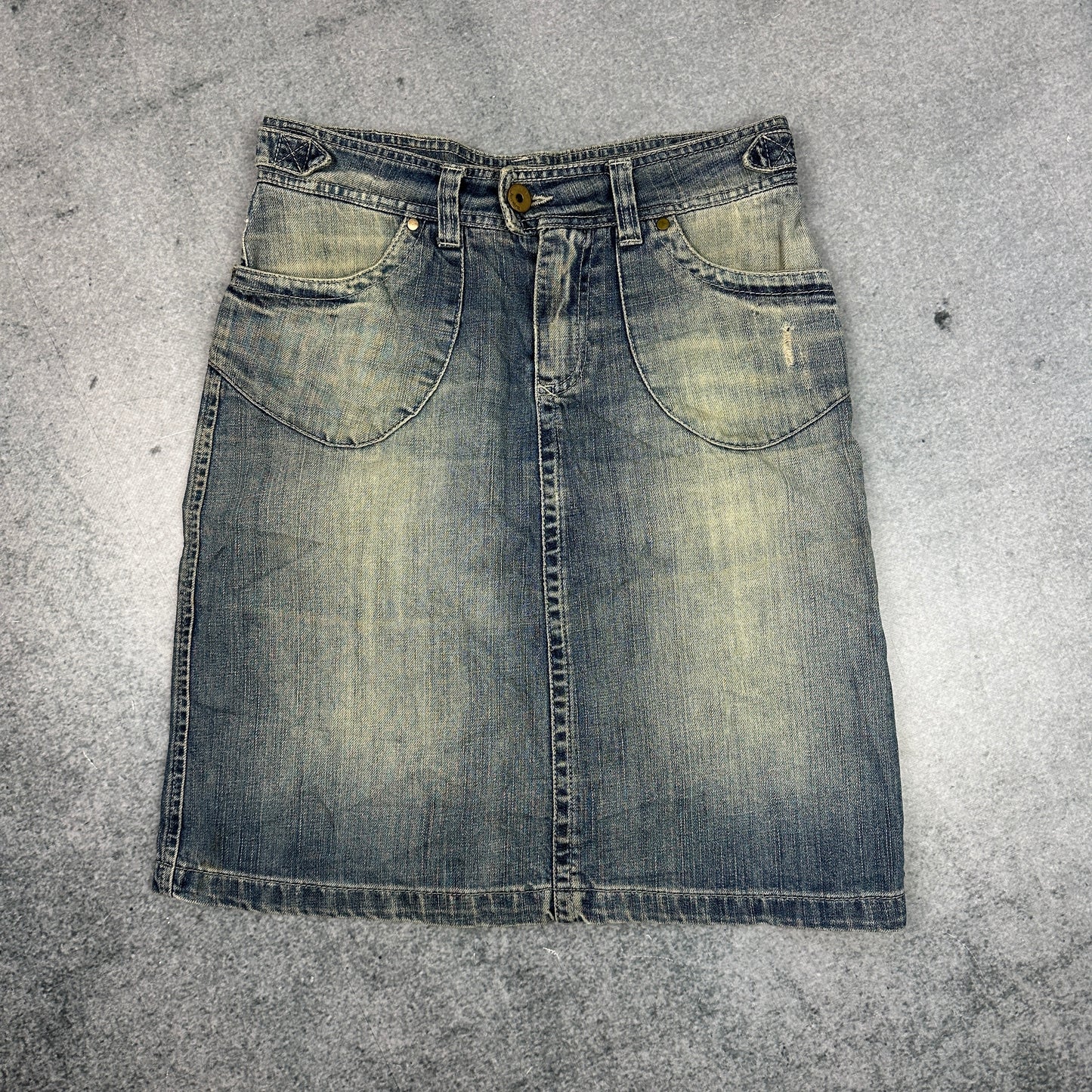 Y2K Vintage Denim Rock Cadena Jeans Co – Mid-Waist Distressed Look (36)