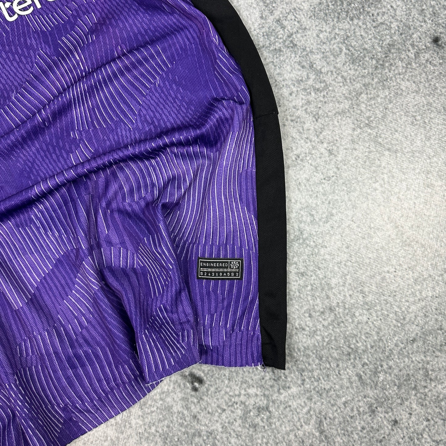 Nike Liverpool Trikot 2023/2024 Lila (M)