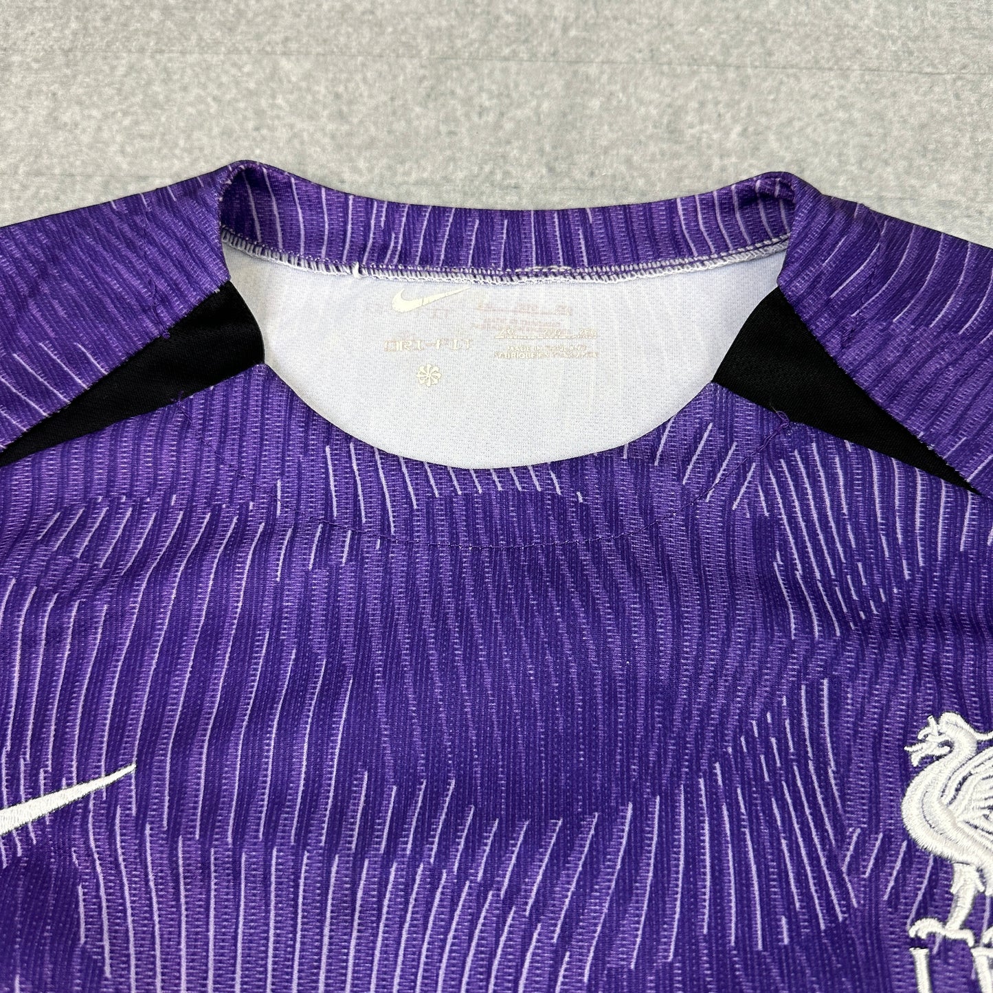 Nike Liverpool Trikot 2023/2024 Lila (M)
