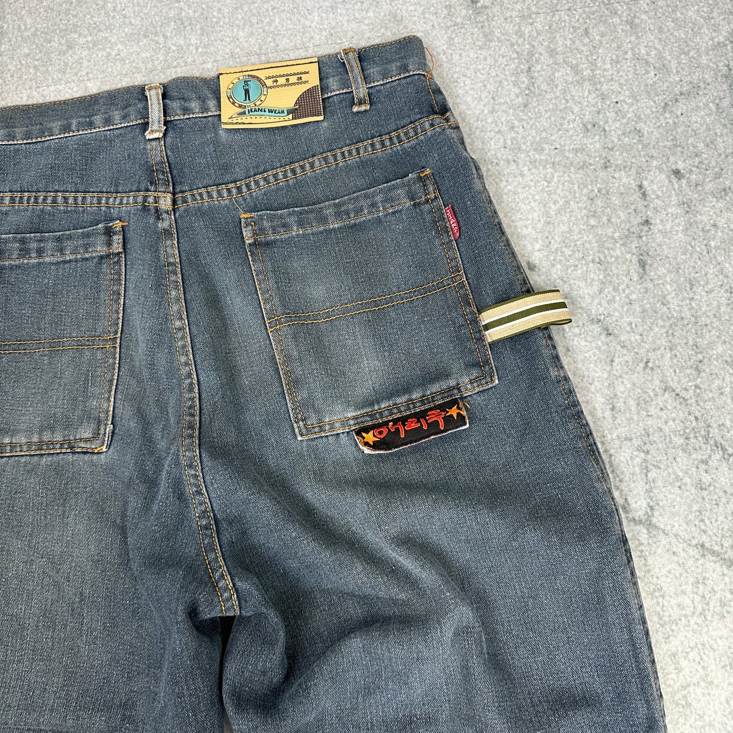 Vintage Baggy HipHop Jeans (S-M)
