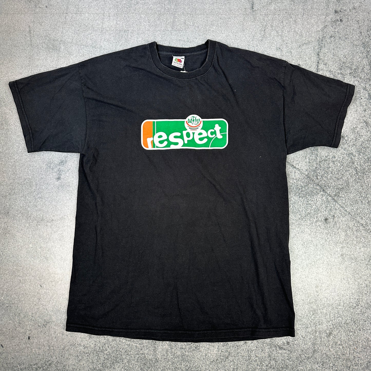 Fruit Of The Loom Respect T-Shirt Schwarz (XL)