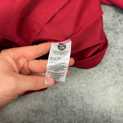 FC Bayern München Members Club Saison 22/23 Trainingsjacke Rot (L)