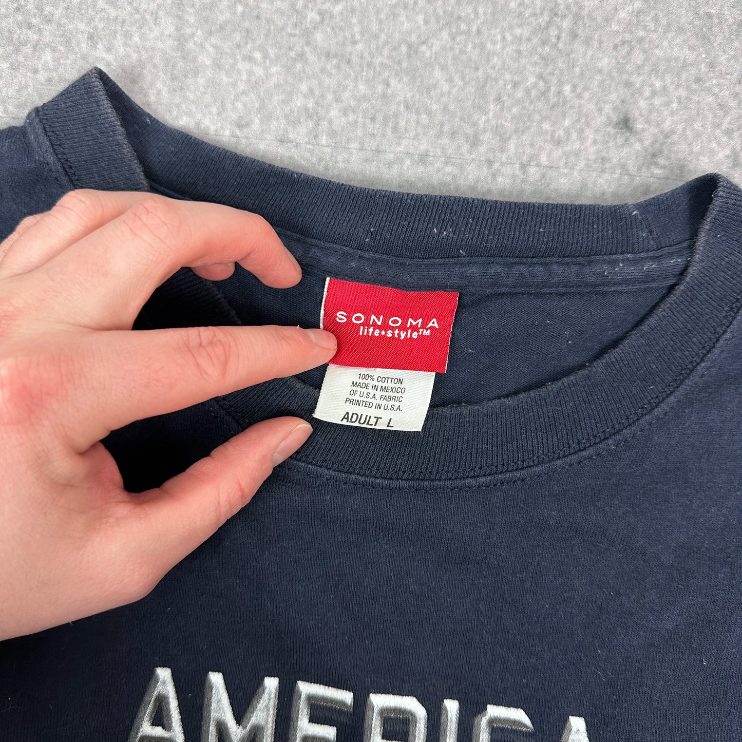 Vintage Sonoma Life+style America / USA Patriotic Graphic T-Shirt Marineblau (L)
