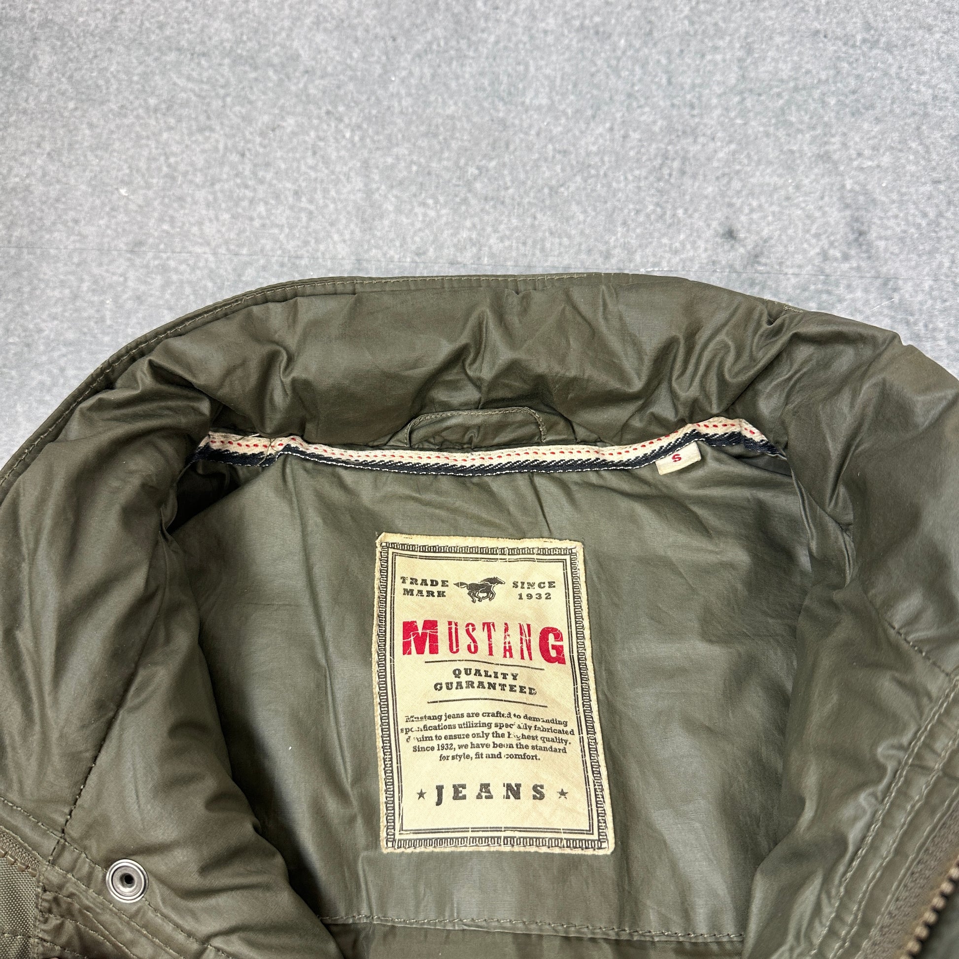 Mustang Weste Grün (S)