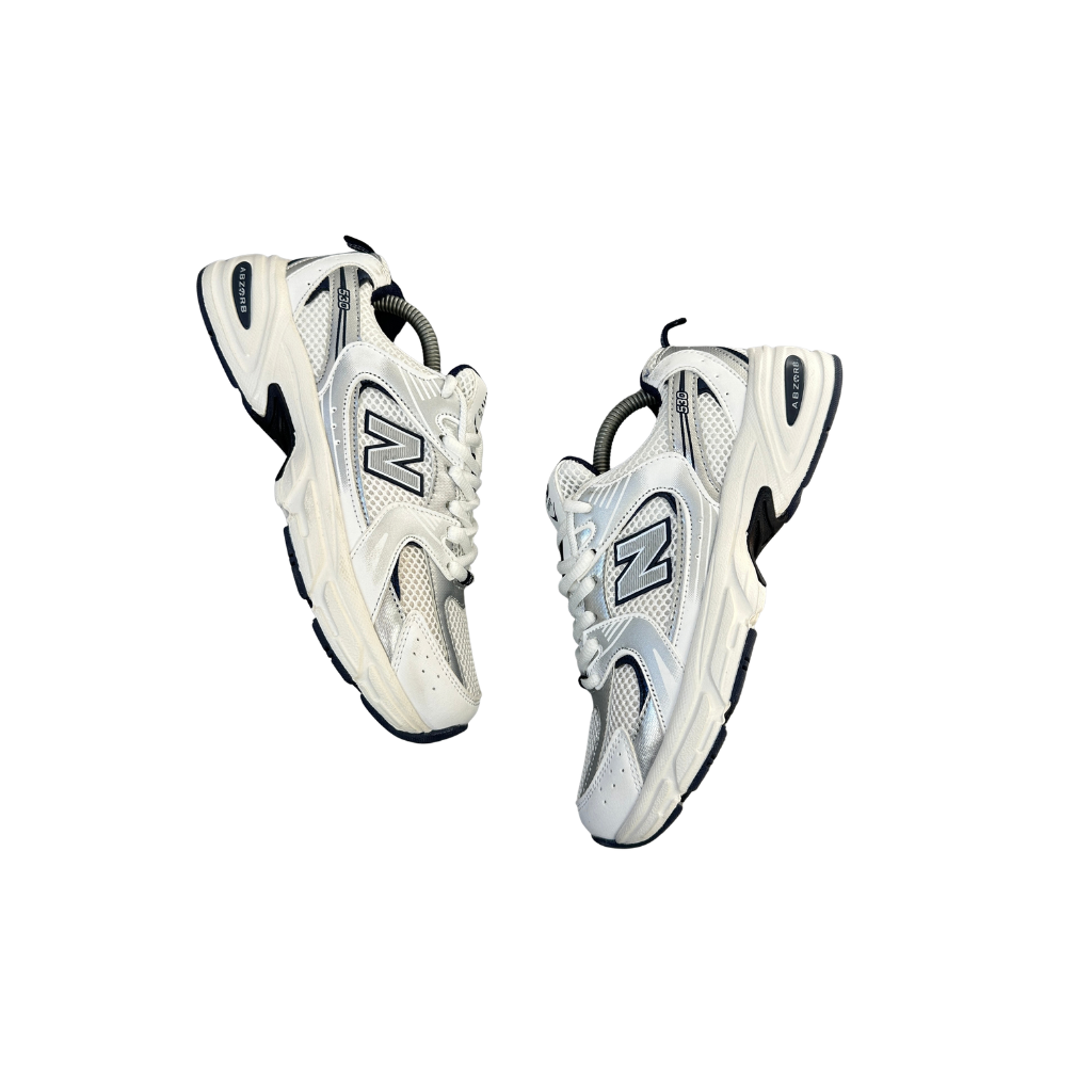 New Balance 530 White / Silver / Navy EU38 Sneaker