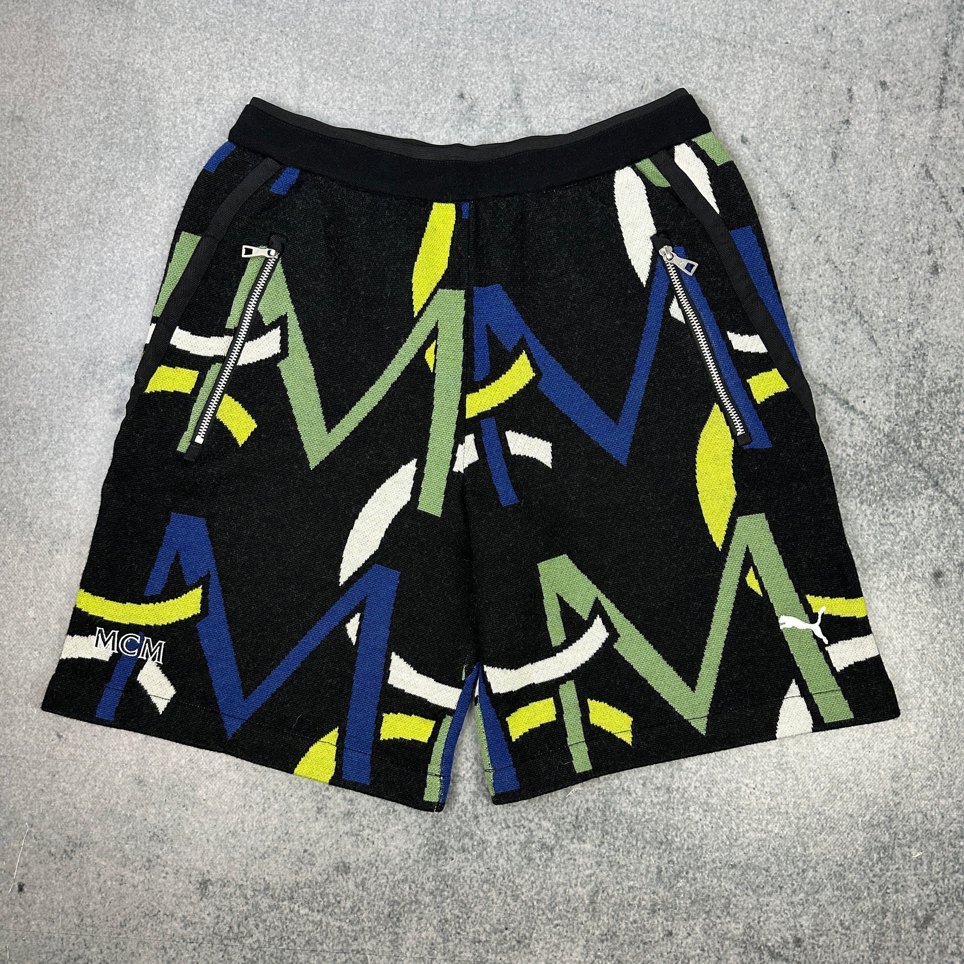 MCM X Puma Shorts All Over Print Schwarz (L)