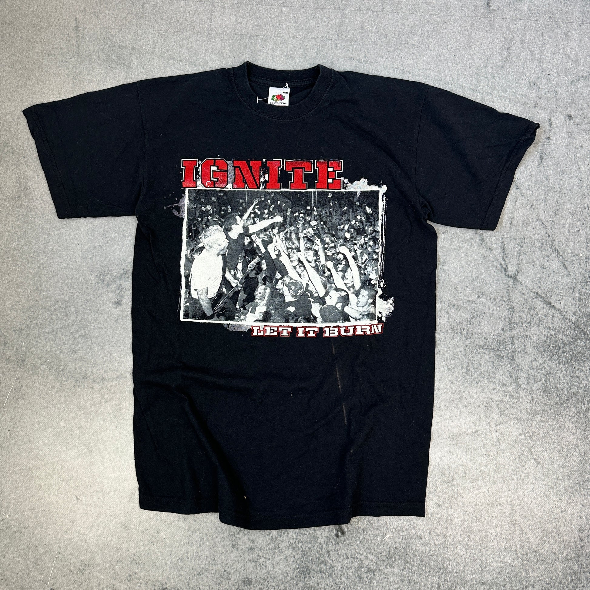 Fruit Of The Loom Ignite – Let It Burn T-Shirt Schwarz (S)