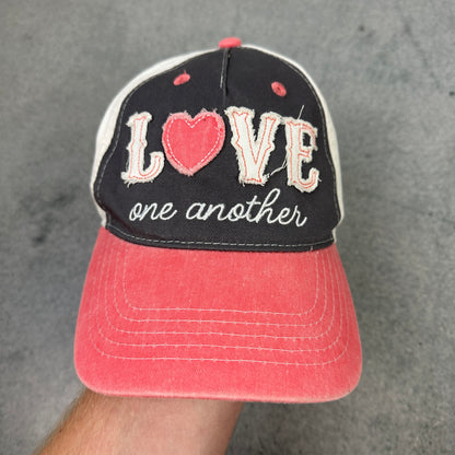 Bested Gold LOVE one another Cap Rot