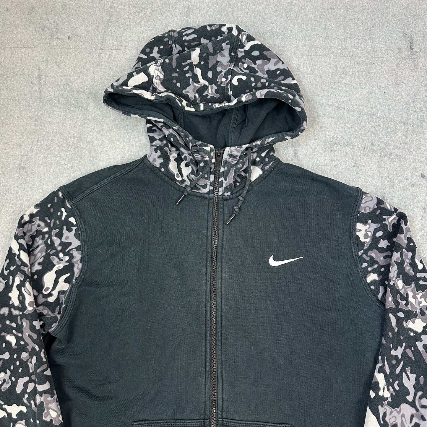 Nike Zip-Jacke Schwarz (L)