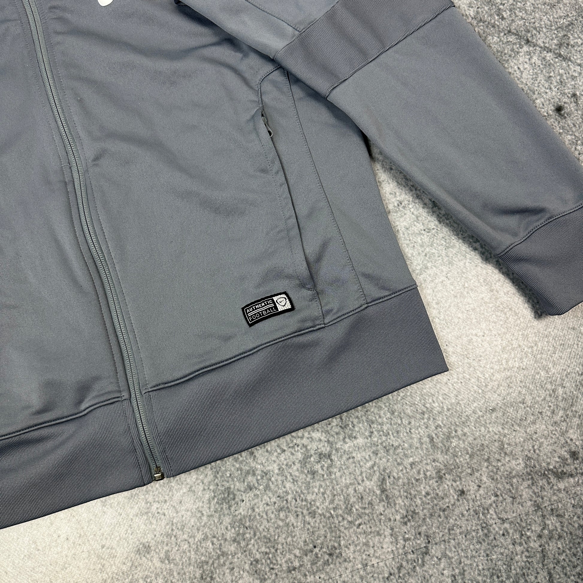 Nike Juventus Trainingsjacke Grau (L)