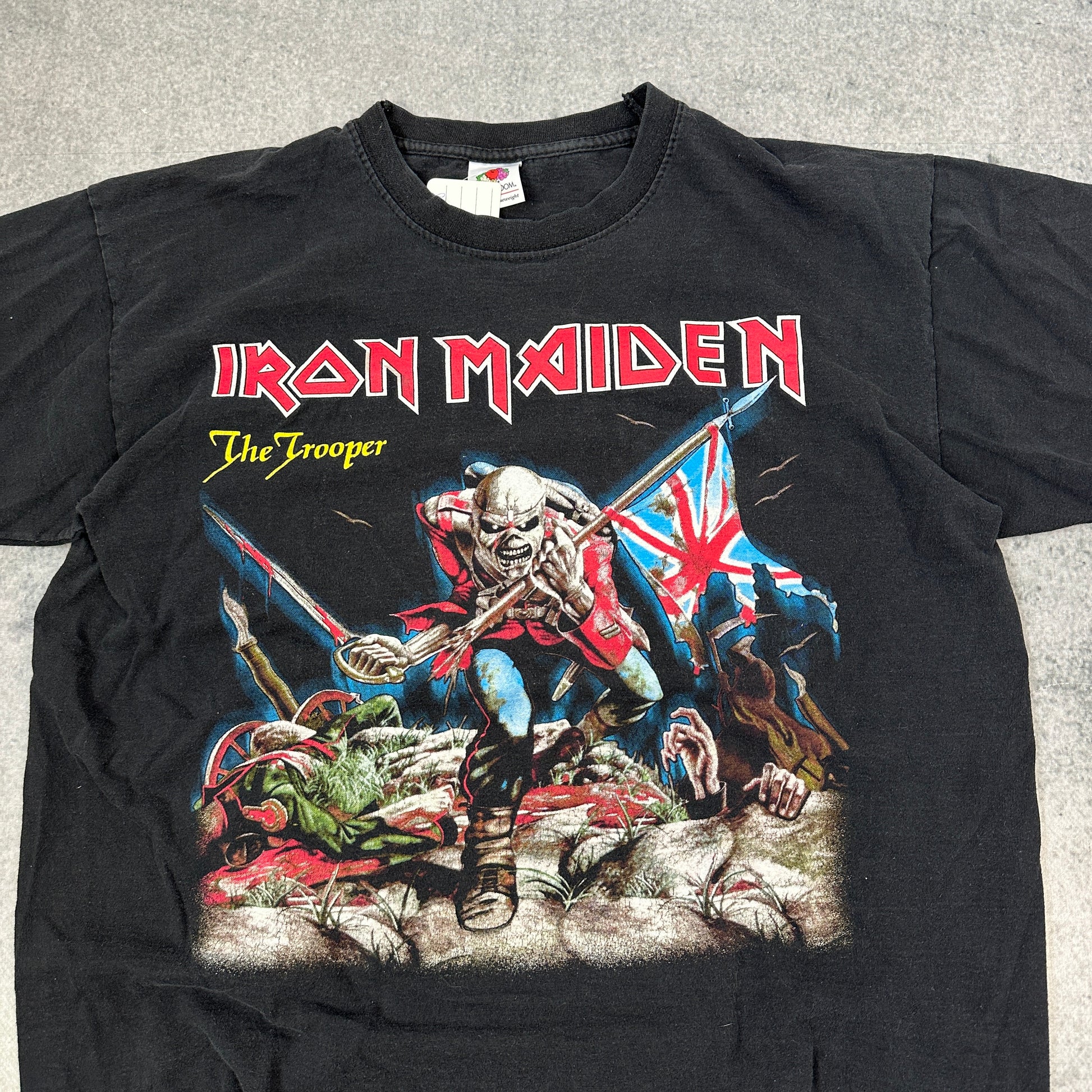 Fruit Of The Loom Iron Maiden – The Trooper T-Shirt Schwarz (M)