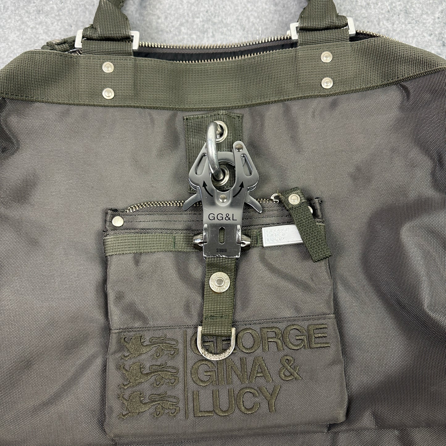George Gina & Lucy Miss Perfect Tasche Grau