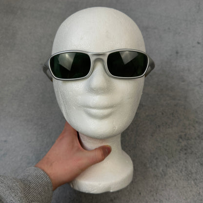 2000er Ray-Ban Sonnenbrille Silber