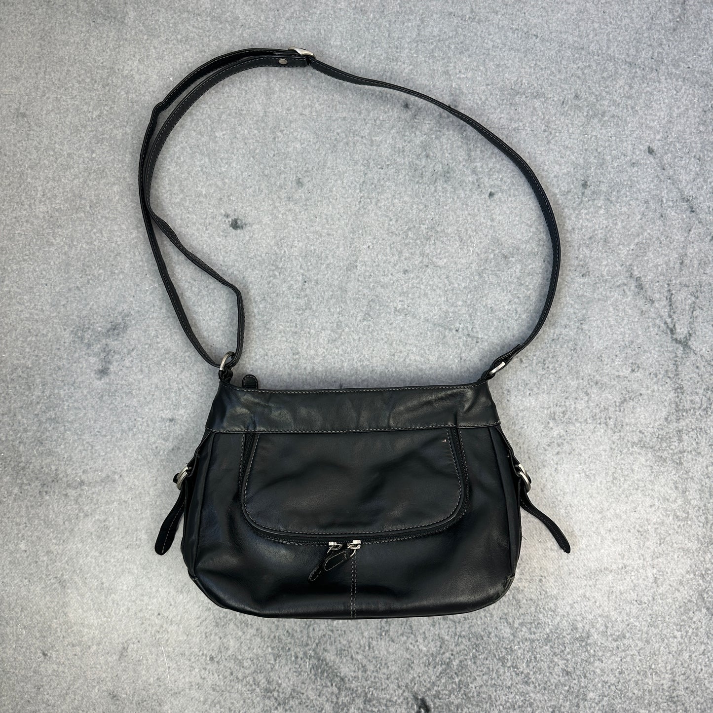 Schwarze Handtasche