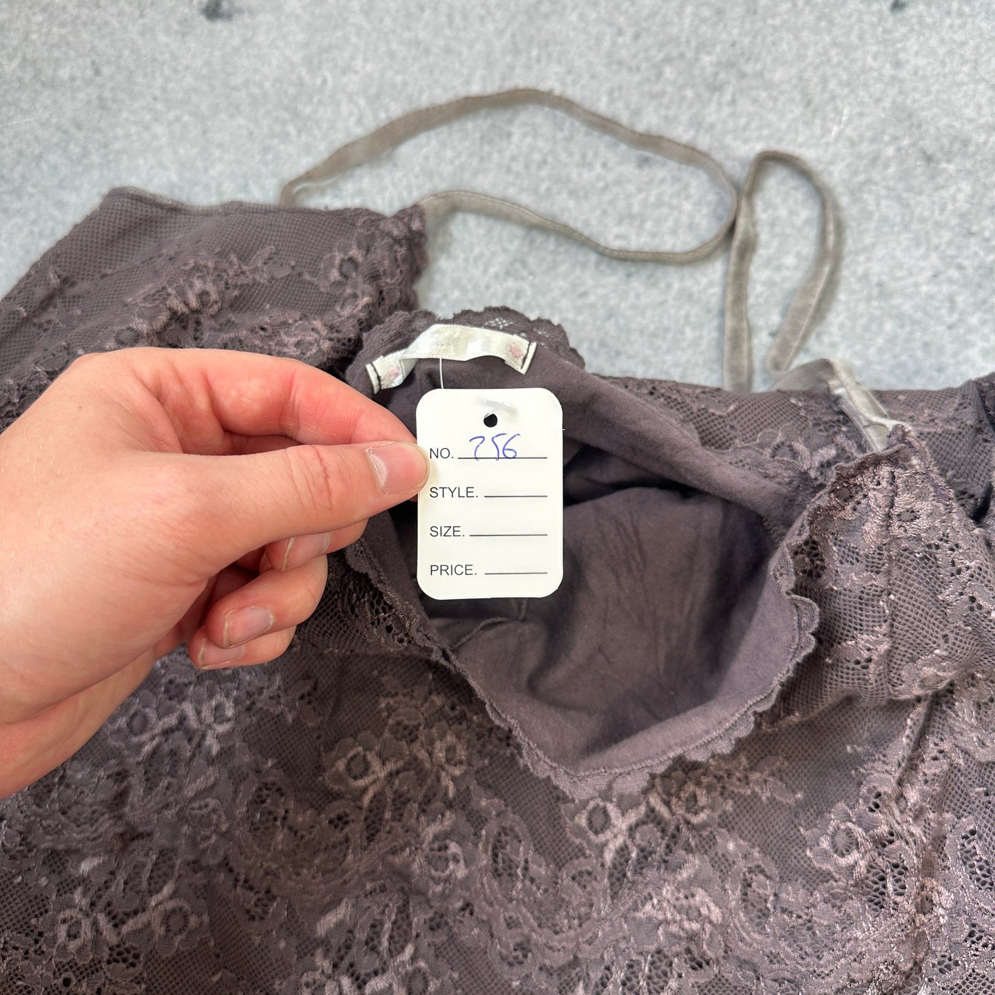 Damen Spitzen-Top mit verstellbaren Trägern Braun (M)