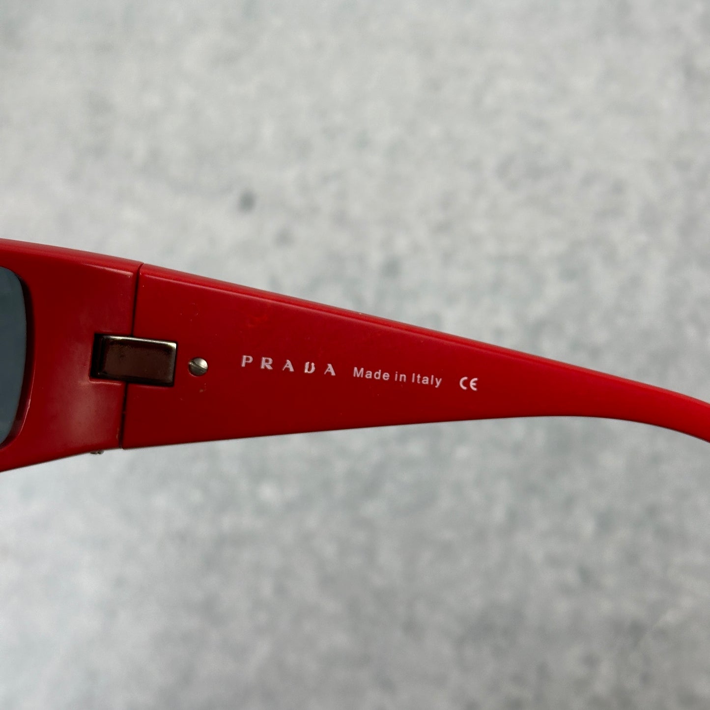 Prada Sprot Sonnenbrille SPS 06E OBU-1A1 mit Etui