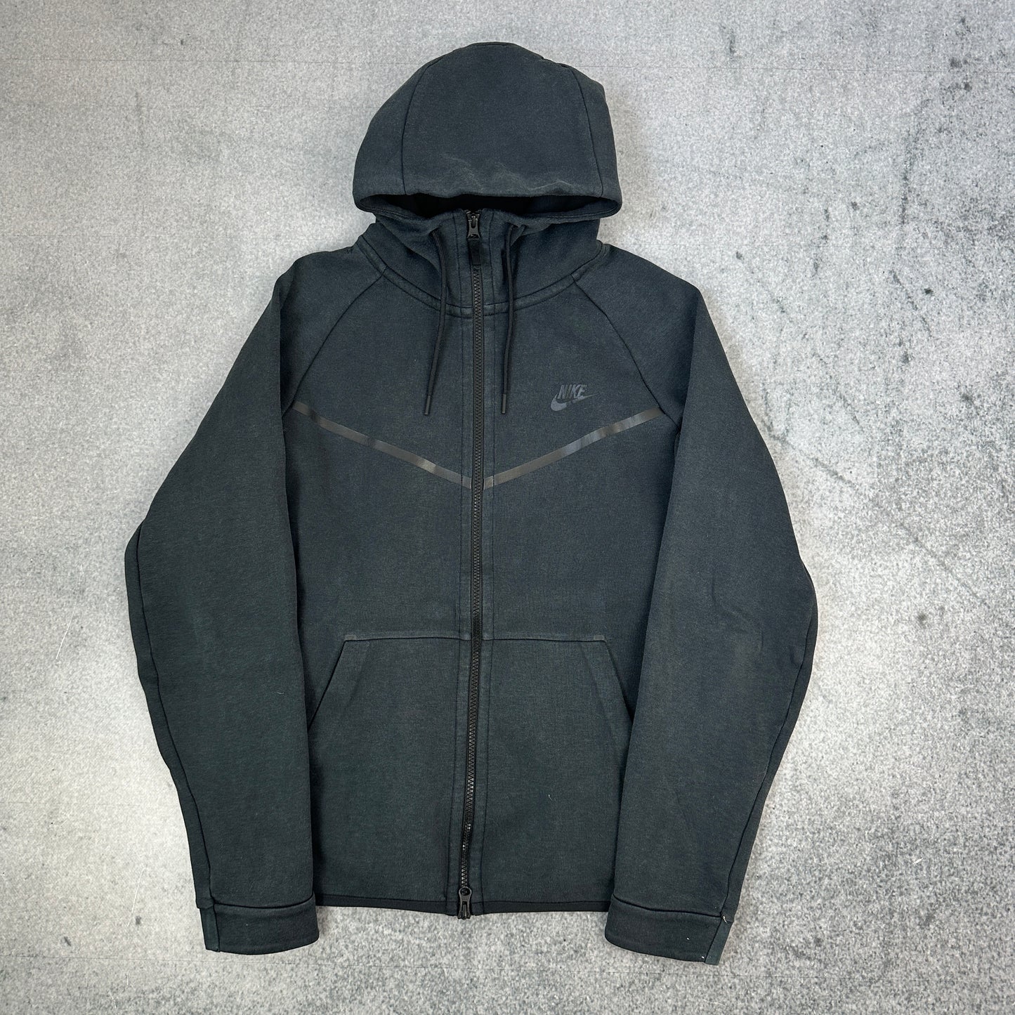 Nike Tech Fleece Schwarz (M) Zipper