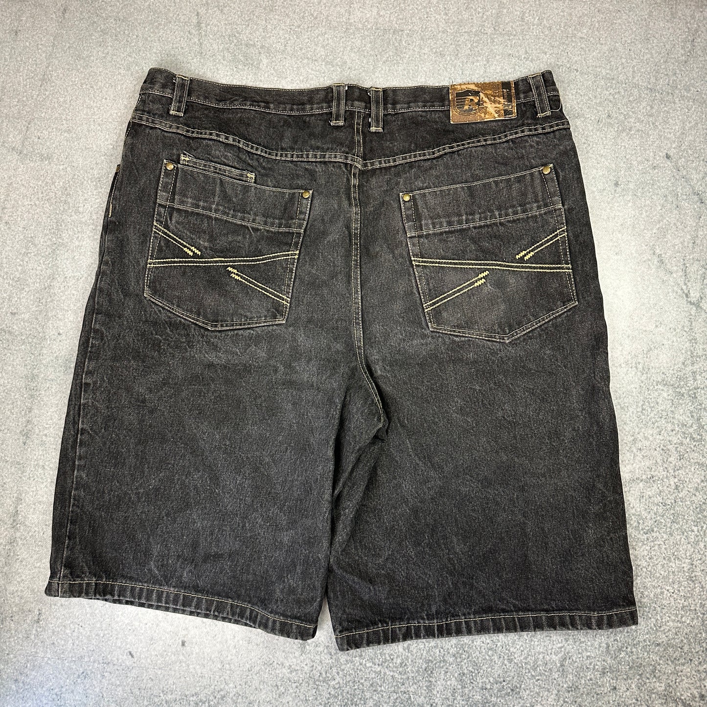 Vintage Reverb Baggy Shorts / Jorts (W42)