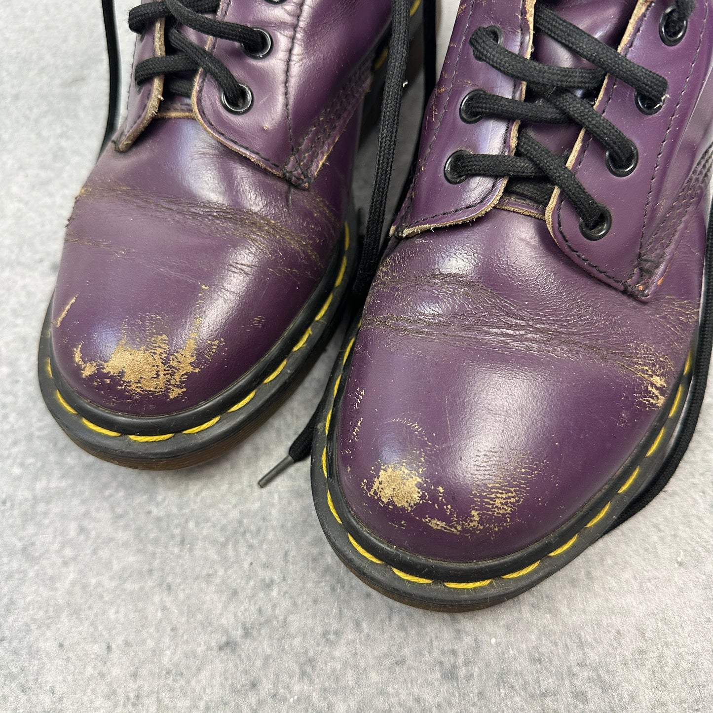 Dr. Martens Stiefel Lila (EU39)