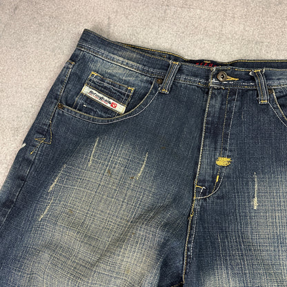 Vintage Refuse Shorts / Jorts (38)