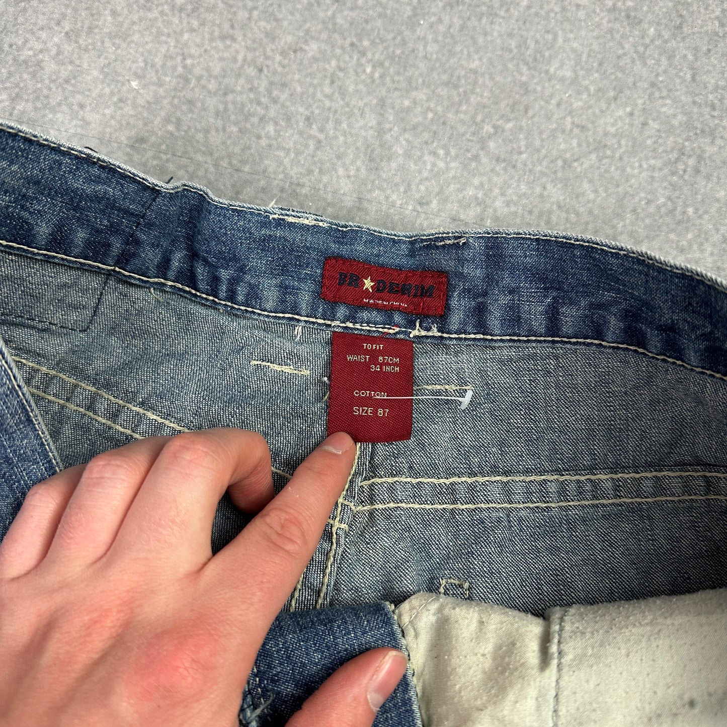 Vintage BR Denim Shorts / Jorts (34)