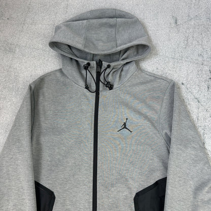 Nike Air Jordan Tech Fleece Grau (XS)