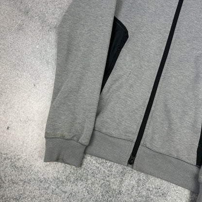 Nike Air Jordan Tech Fleece Grau (XS)