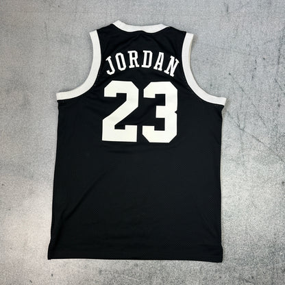 Jordan Basketballtrikot Schwarz (M)