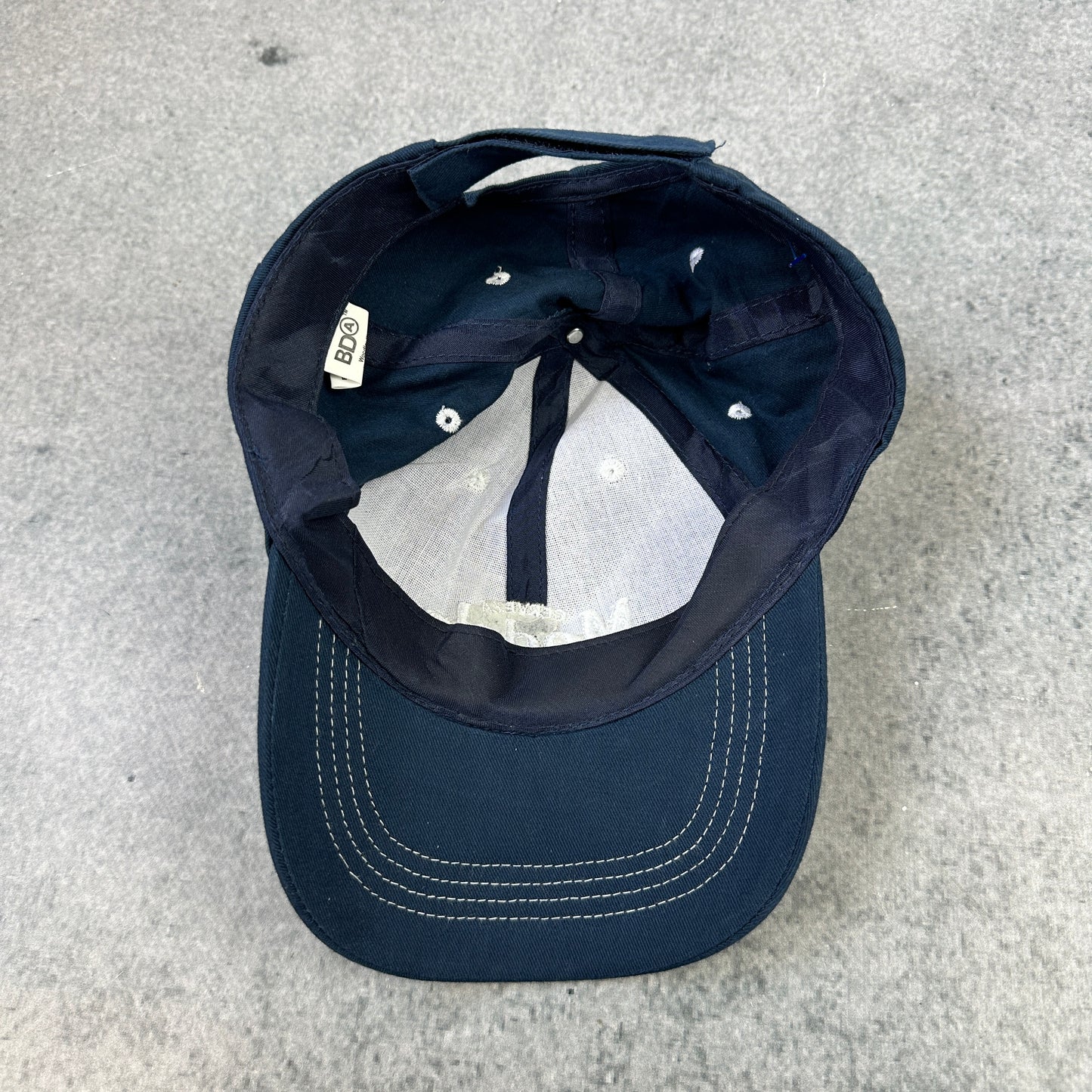 Cerveza Modelo Cap Dunkelblau