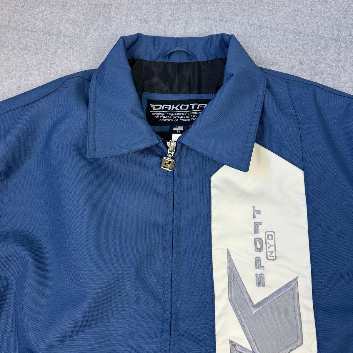 Vintage Dakota Sport NYC Racing Jacke | Y2K | Blue / White (M)