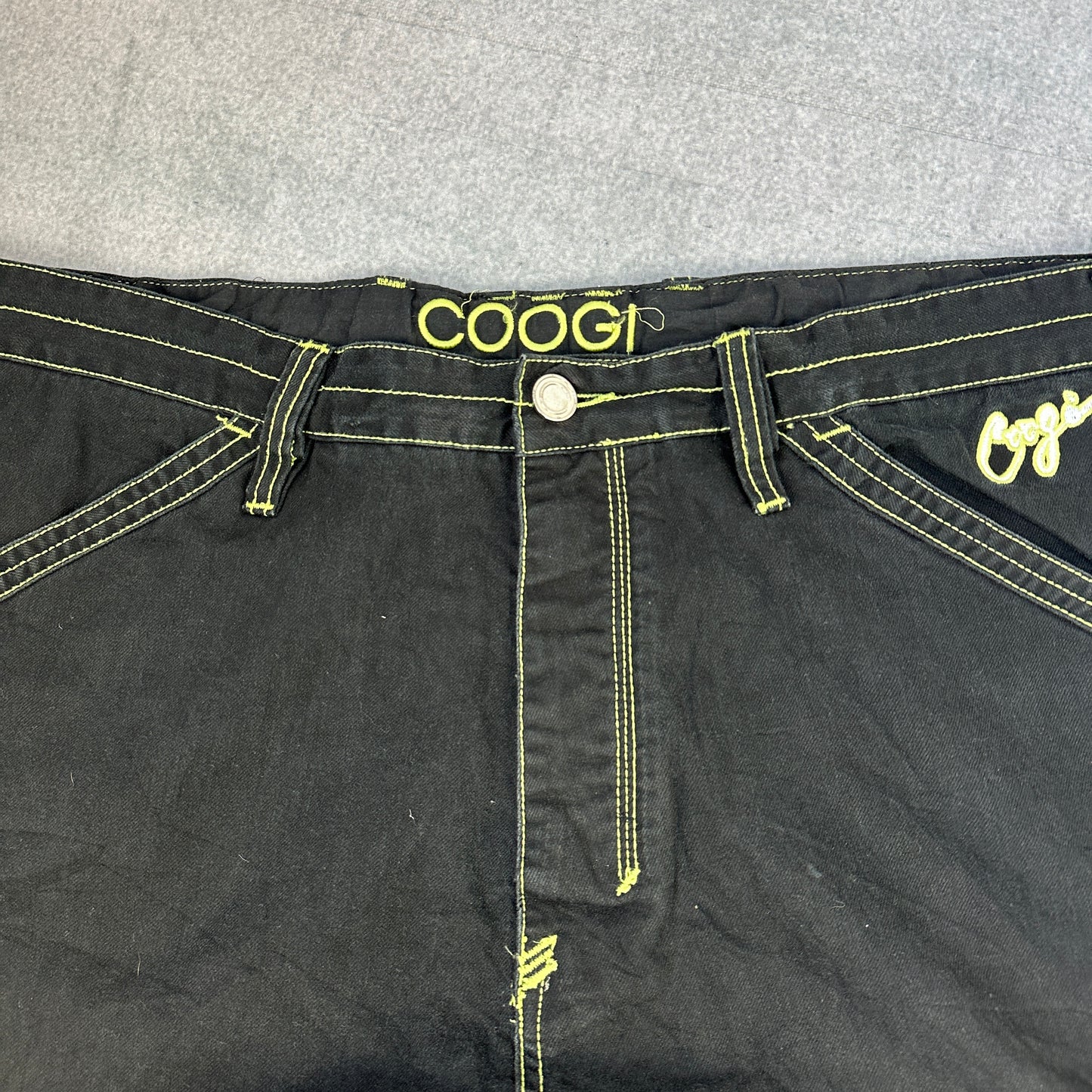 Vintage Coogi Baggy Shorts Schwarz (W44)