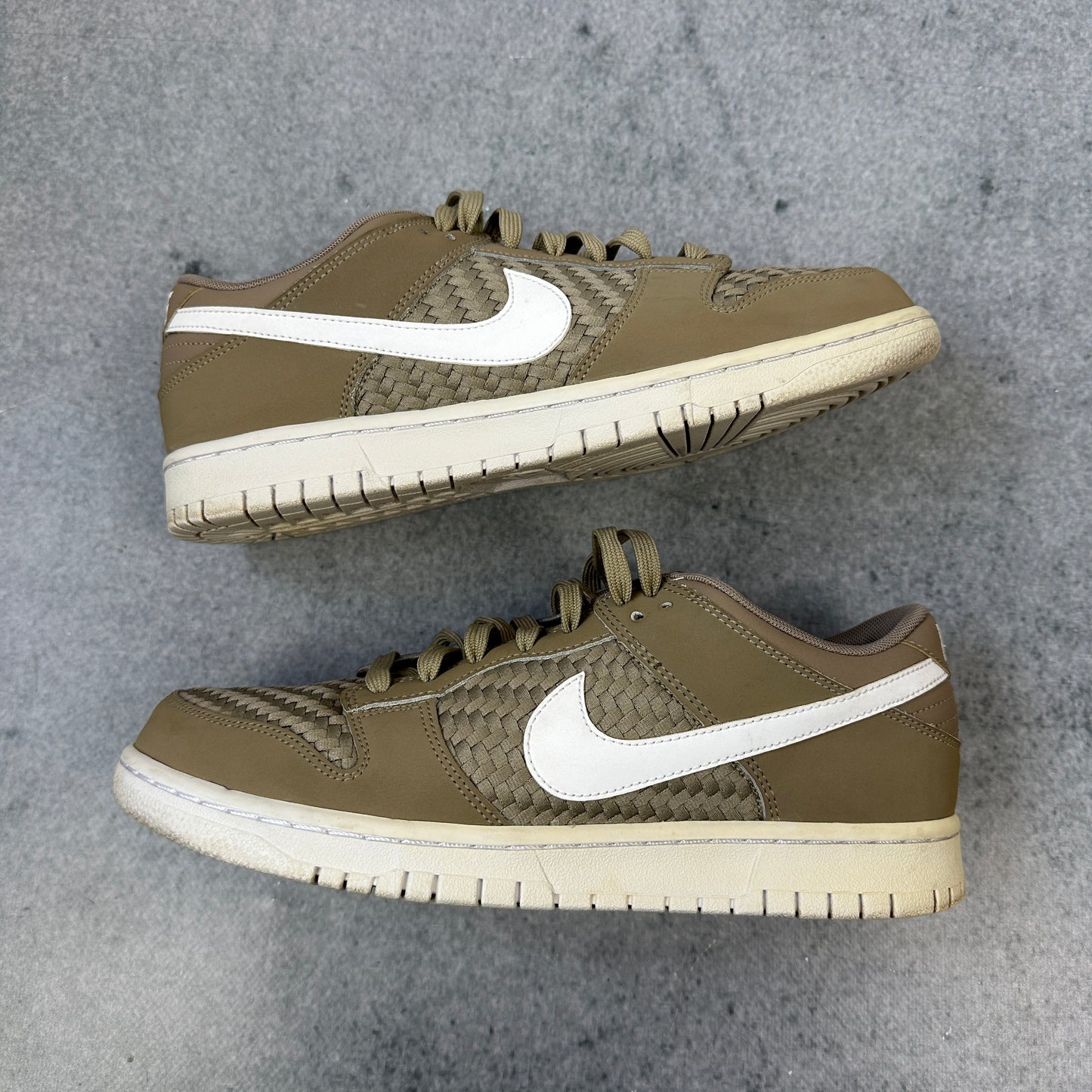 Nike SB Dunk Low Woven Khaki White (2017) EU42.5 Sneaker