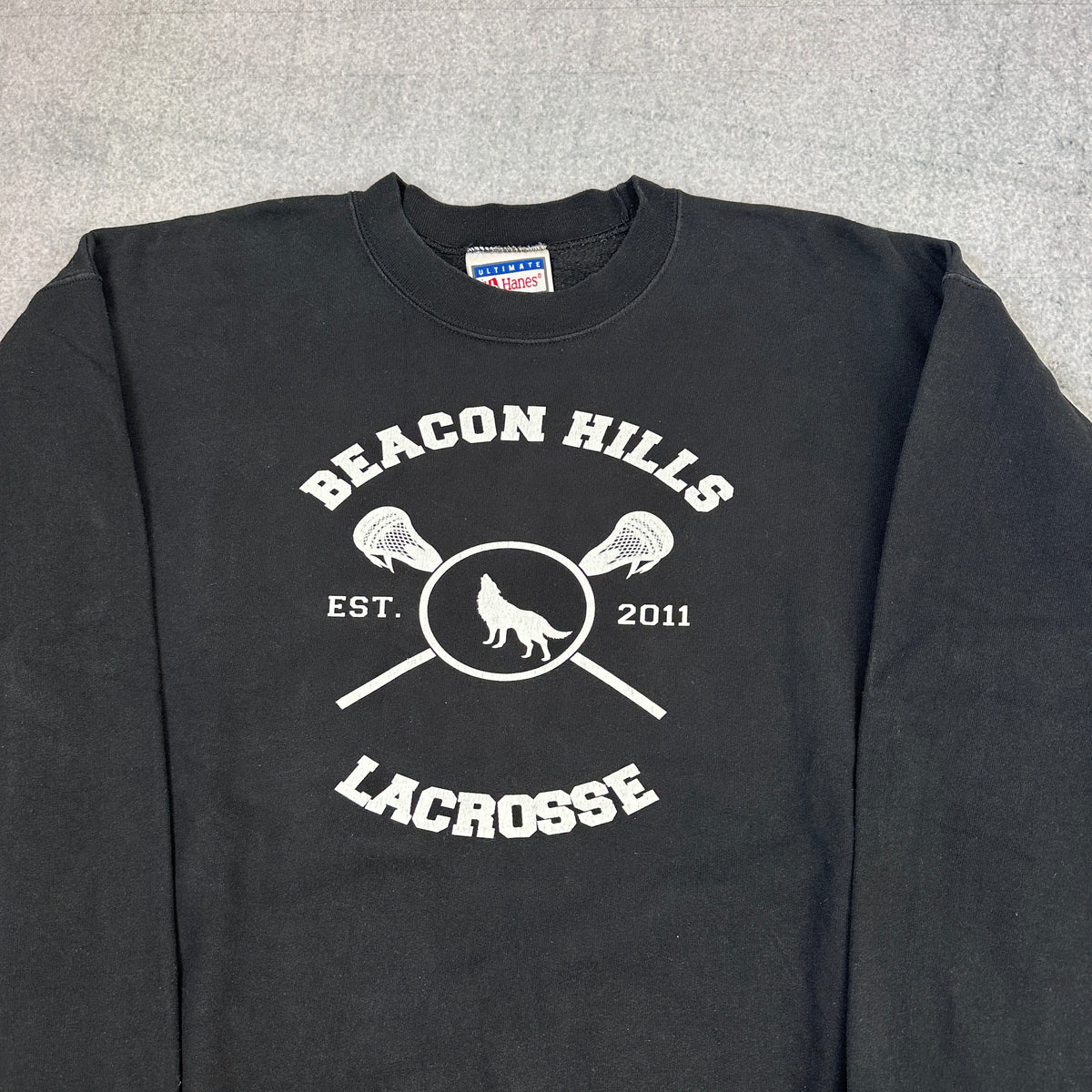 Beacon Hills Lacrosse Sweater Hanes (M)