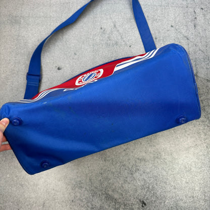 Vintage 80er FC Bayern München Adidas Fan-Set – Tasche + Handtuch + Kulturtasche