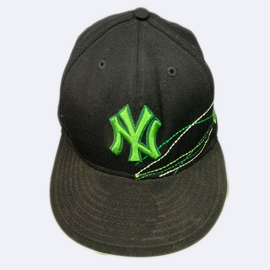 Vintage New Era New York Yankees Cap (59.6cm / 7 1/2)