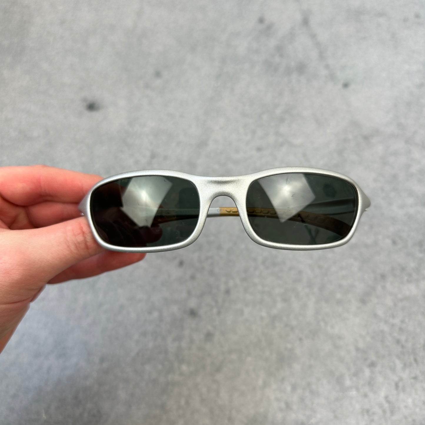 2000er Ray-Ban Sonnenbrille Silber
