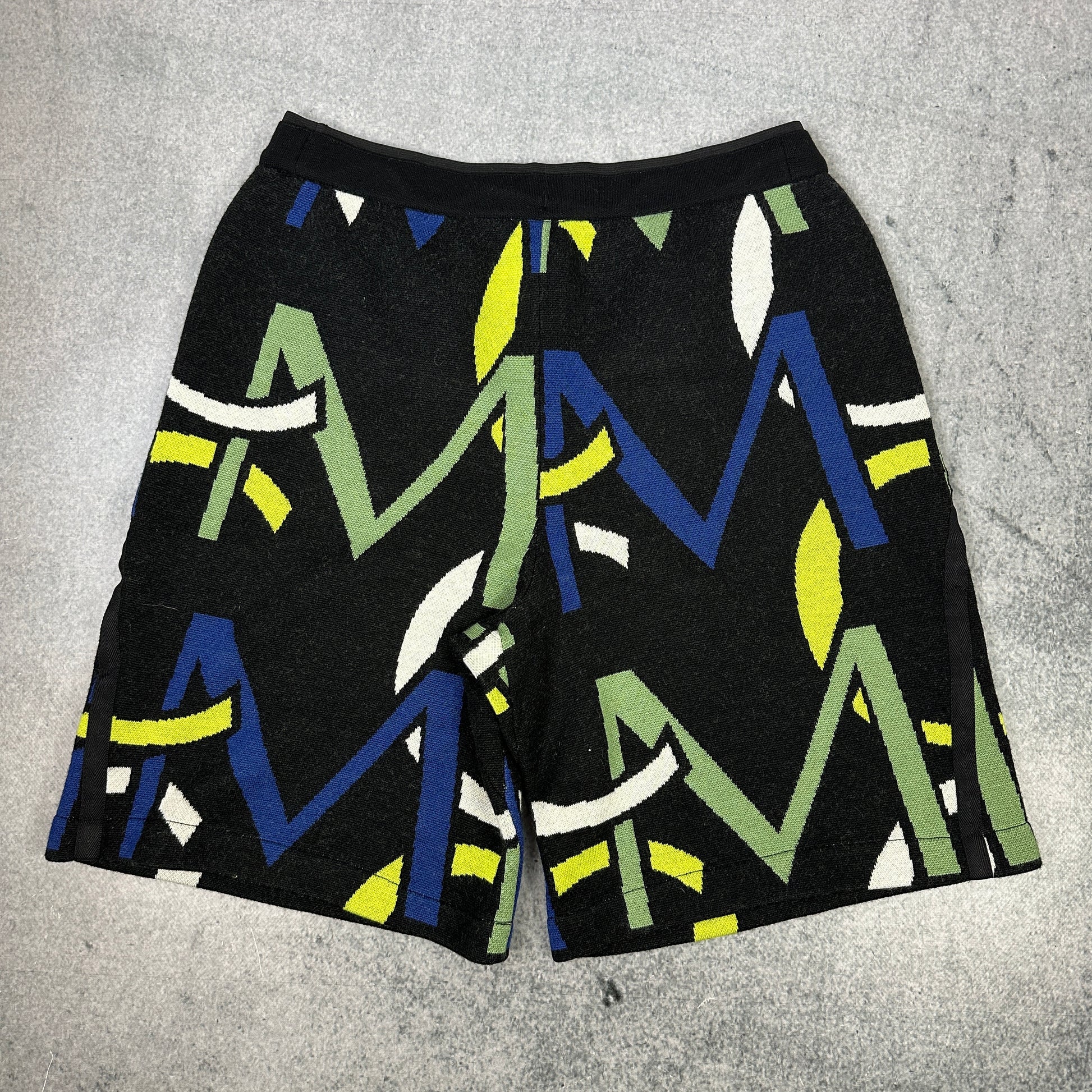 MCM X Puma Shorts All Over Print Schwarz (L)