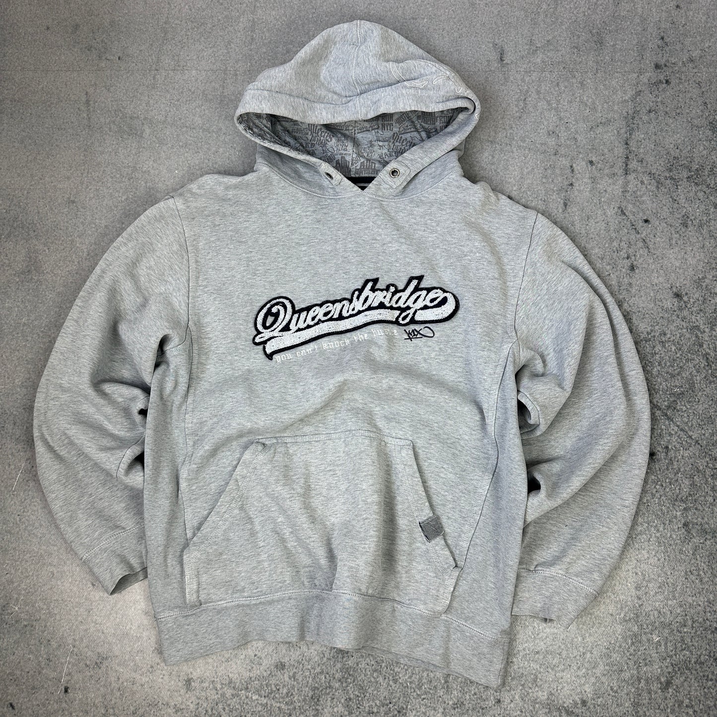 K1X Queensbridge You Can't Knock The Hustle Hoodie Grau (L)